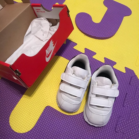 baby gym shoes